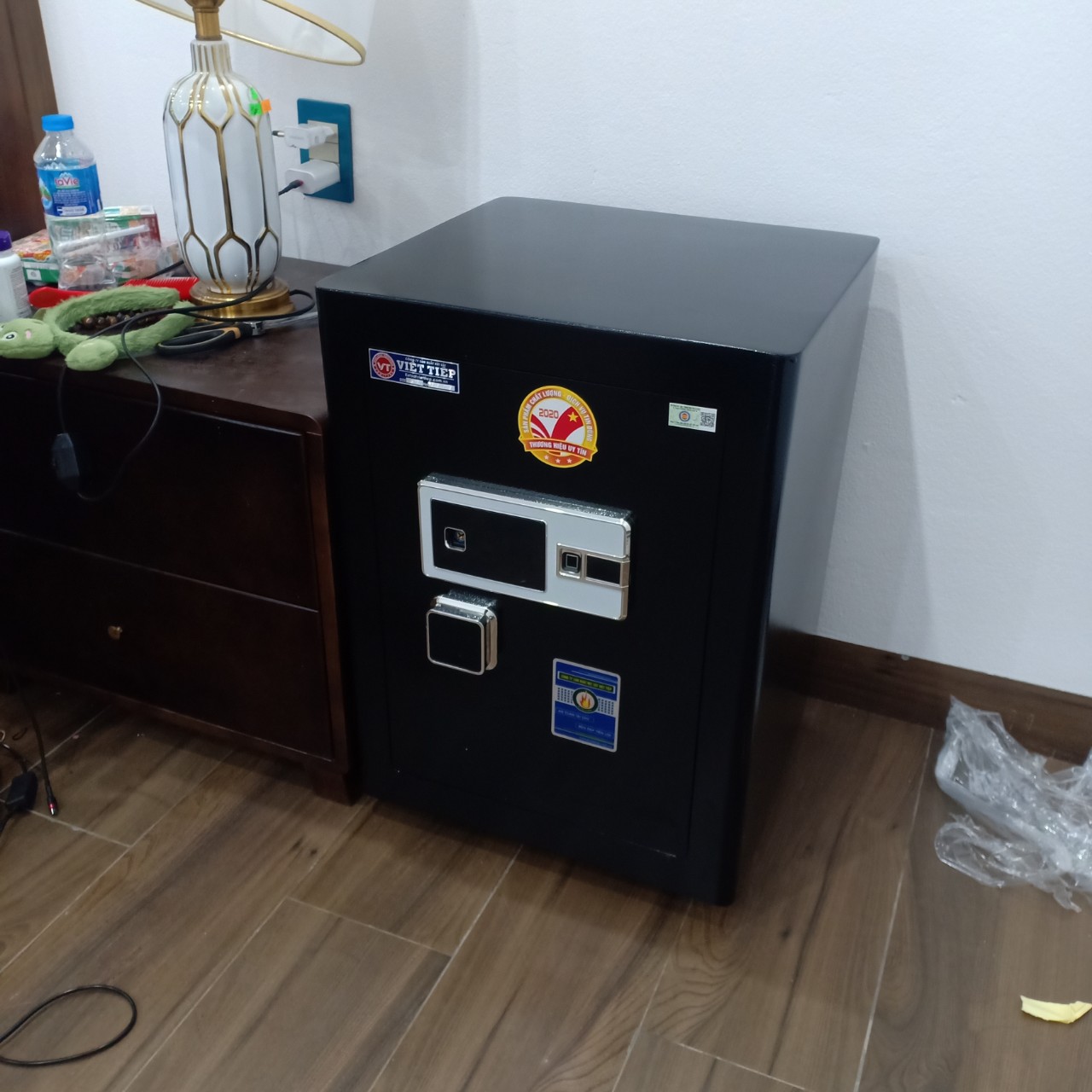 ☎Zalo: 0969233293 🌎Website: ketsatviettiepbacninh.com 🌱Fanpage: https://www.facebook.com/ketsatbacninh/ 📌YouTube: https://www.youtube.com/@ketsatbacninh99 🍄Tiktok: https://www.tiktok.com/@ketsatbacninh 🏠Đại Lý Két Sắt Uy Tín Tại Bắc Ninh. Két Sắt Bắc Ninh, Két Sắt Việt Tiệp Bắc Ninh
